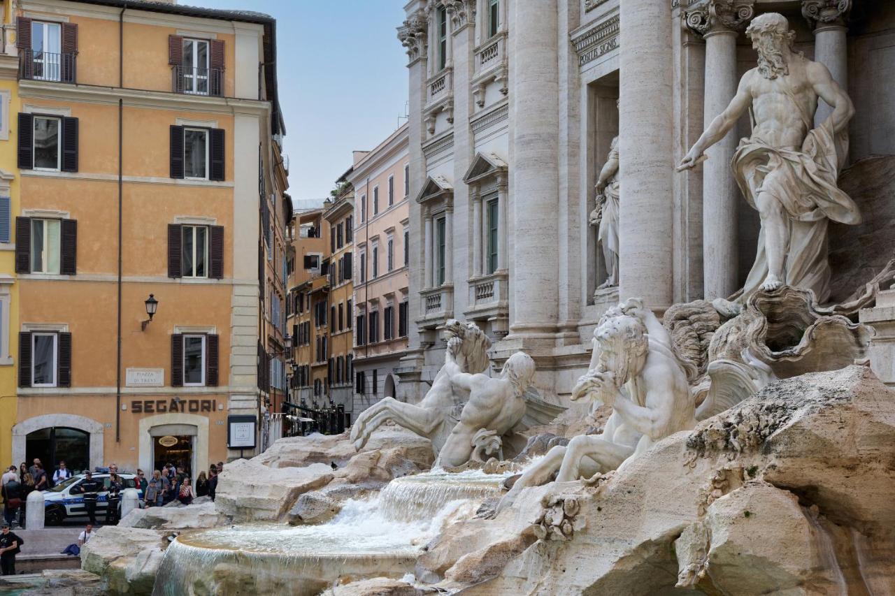 Delfini Trevi House Hotel Rome Buitenkant foto