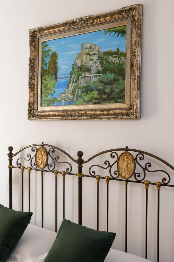 Delfini Trevi House Hotel Rome Buitenkant foto